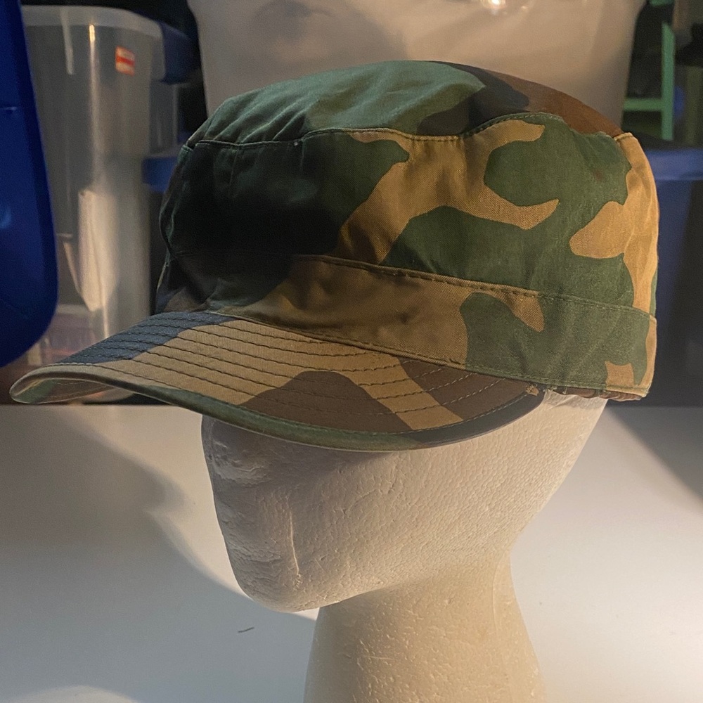 Camouflage Military Style Cap Hat Ear Flap Fitted size 7 1/4 - Picture 4 of 5